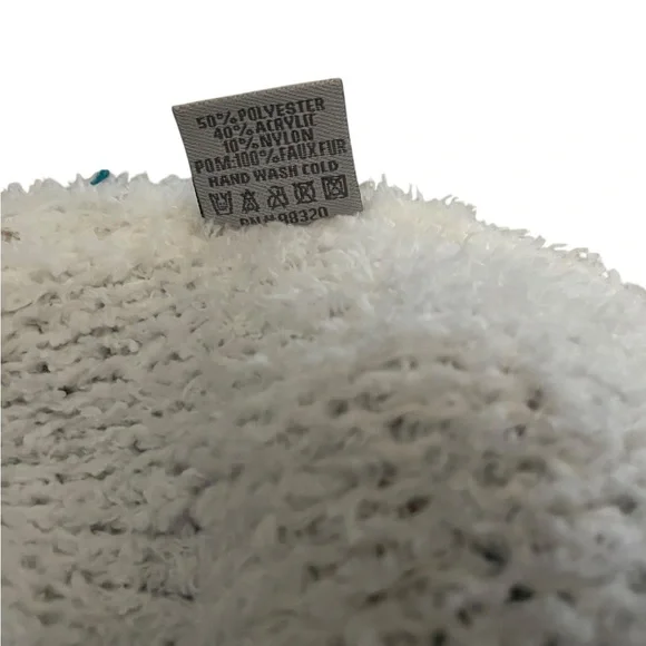 C.C. Confetti Mohair Ribbed Beanie with Faux Fur Pom-Pom EUC - Picture 5 of 5